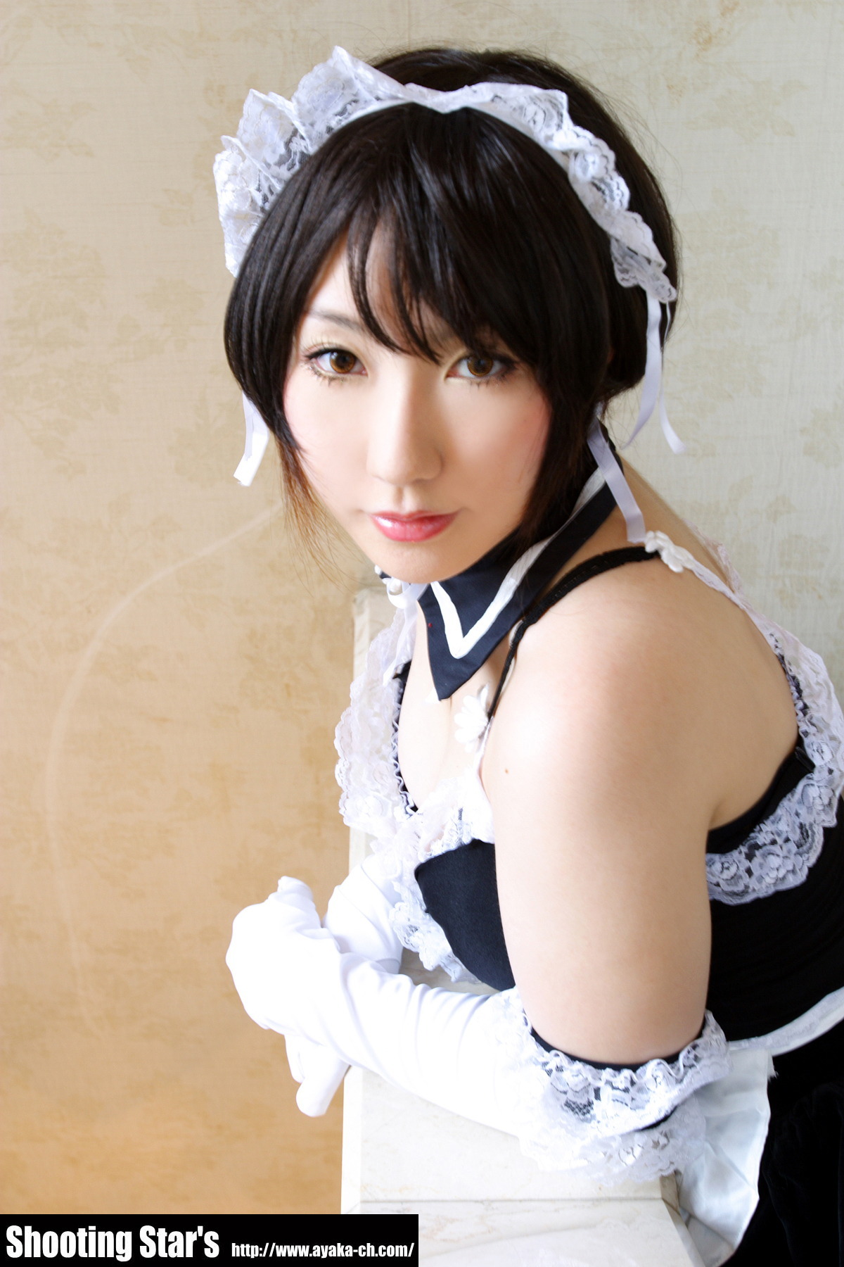 [Cosplay]  Sexy Maid with big boobs 2